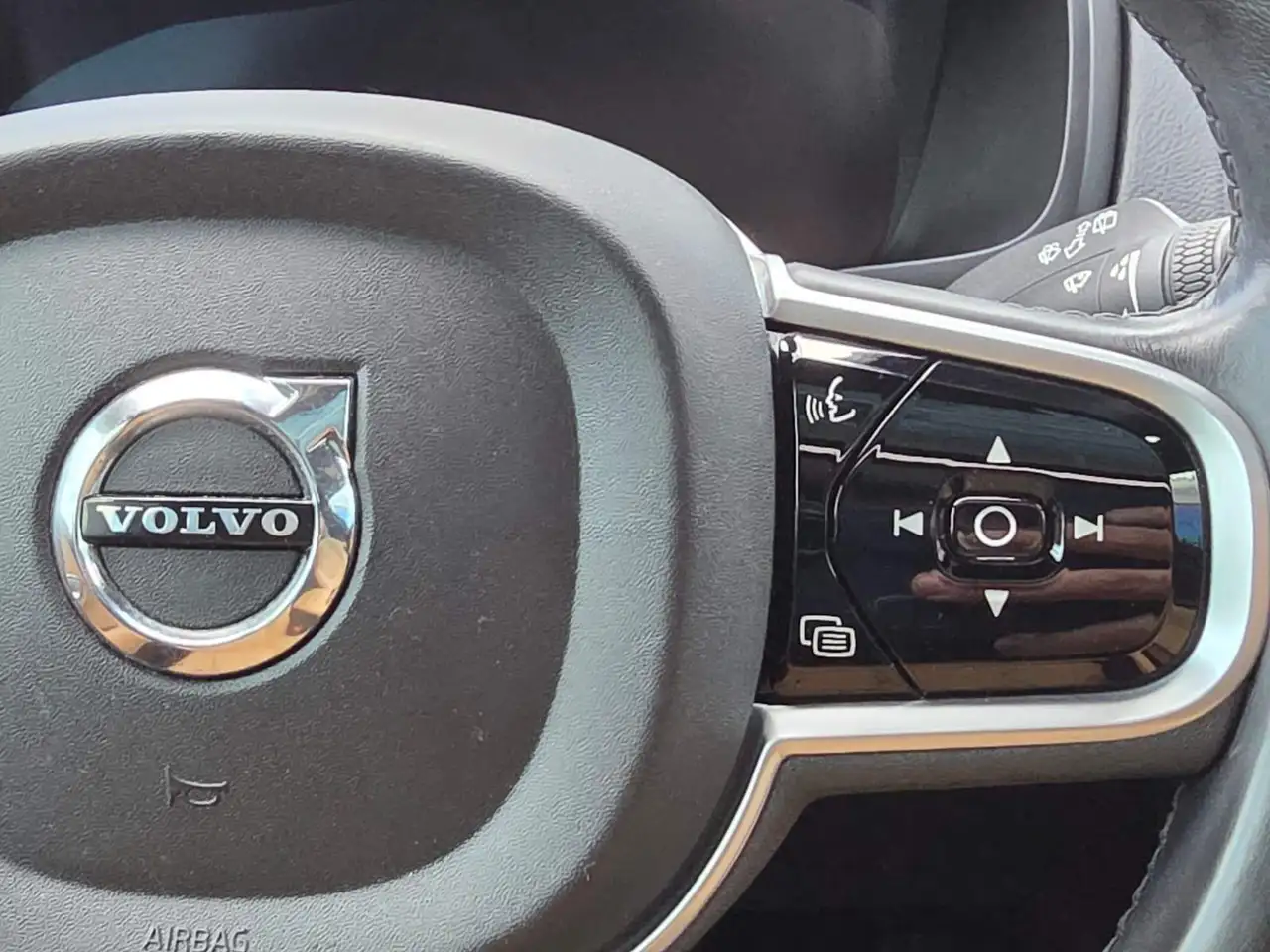 Volvo XC90 photo Volvo XC90