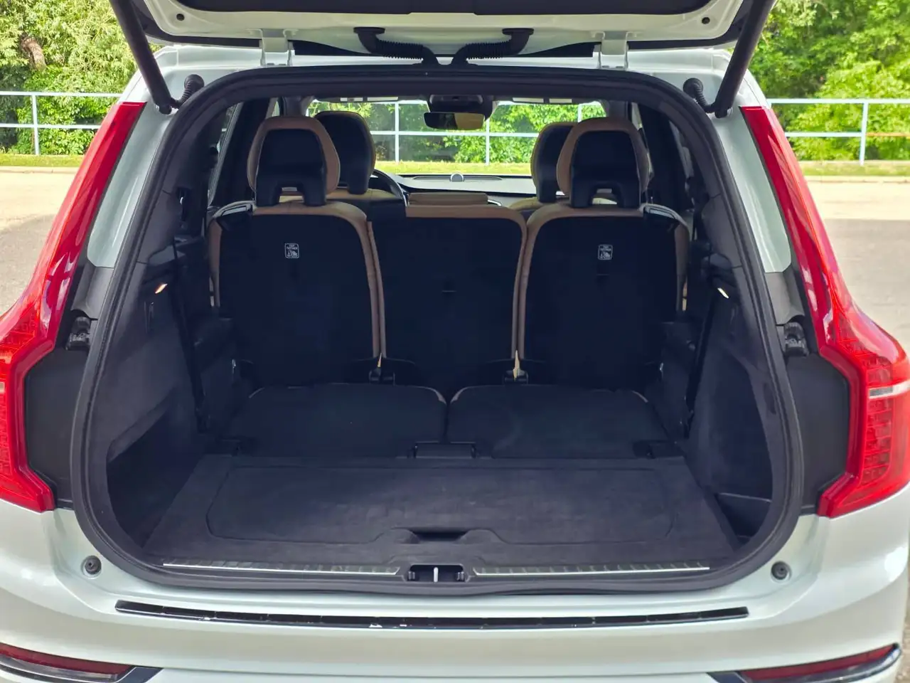 Volvo XC90 photo Volvo XC90