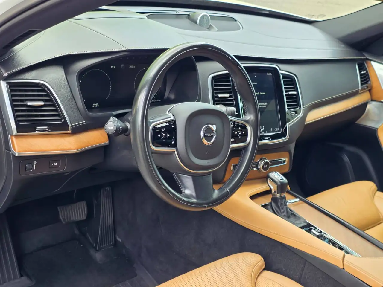 Volvo XC90 photo Volvo XC90