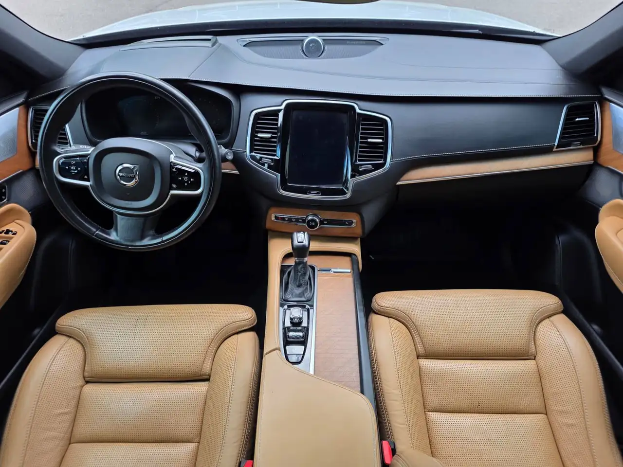 Volvo XC90 photo Volvo XC90