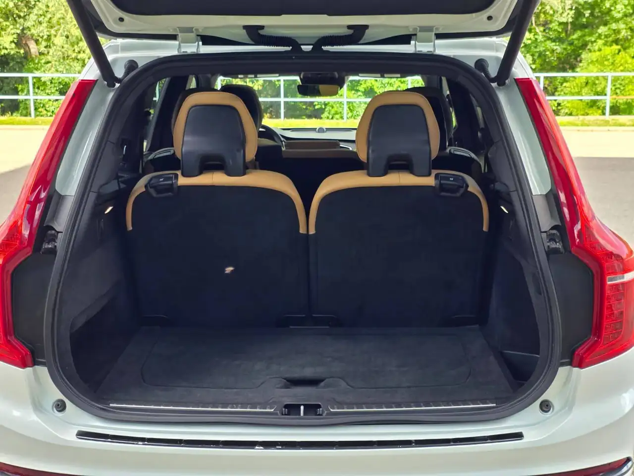 Volvo XC90 photo Volvo XC90