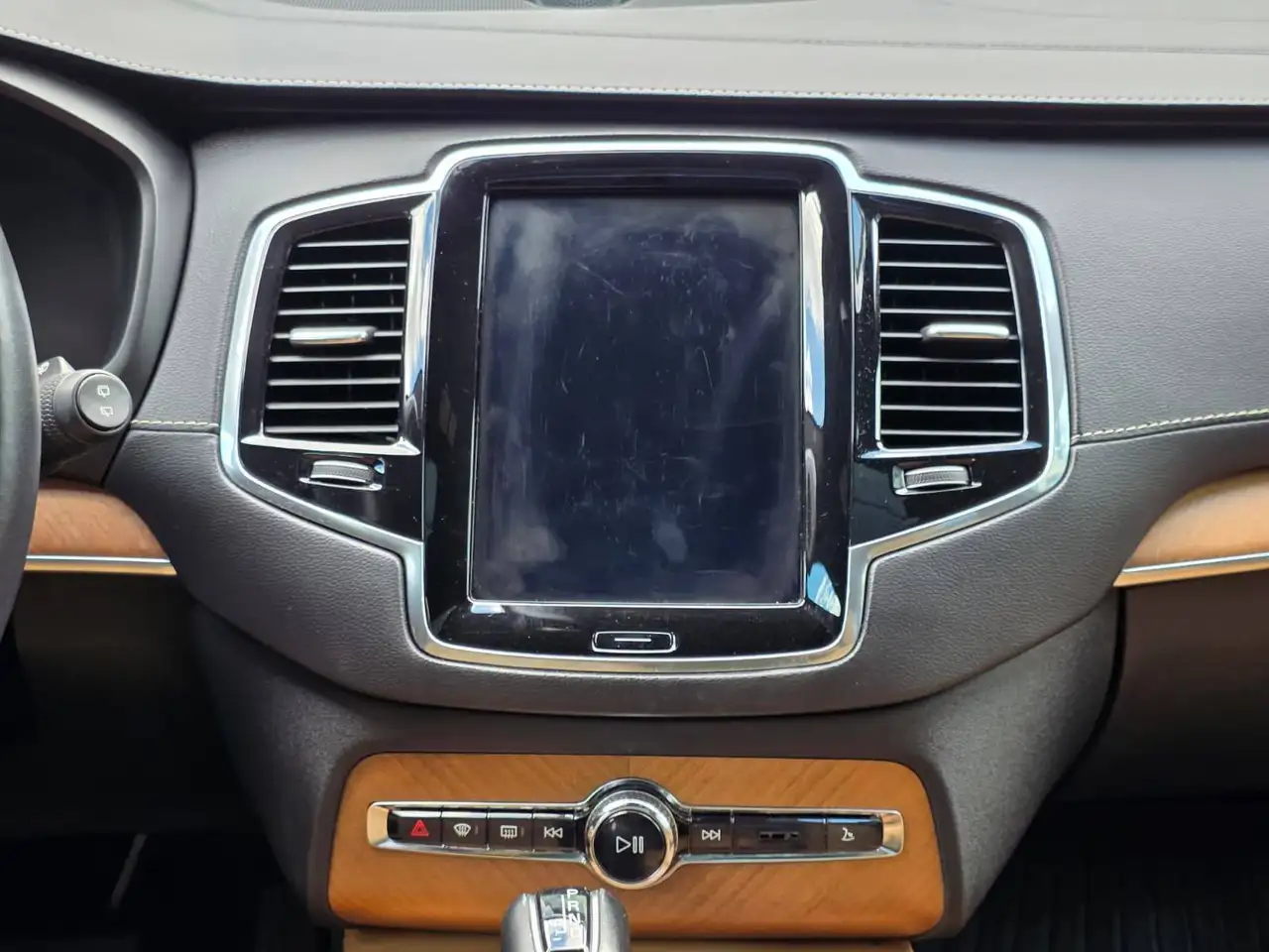 Volvo XC90 photo Volvo XC90
