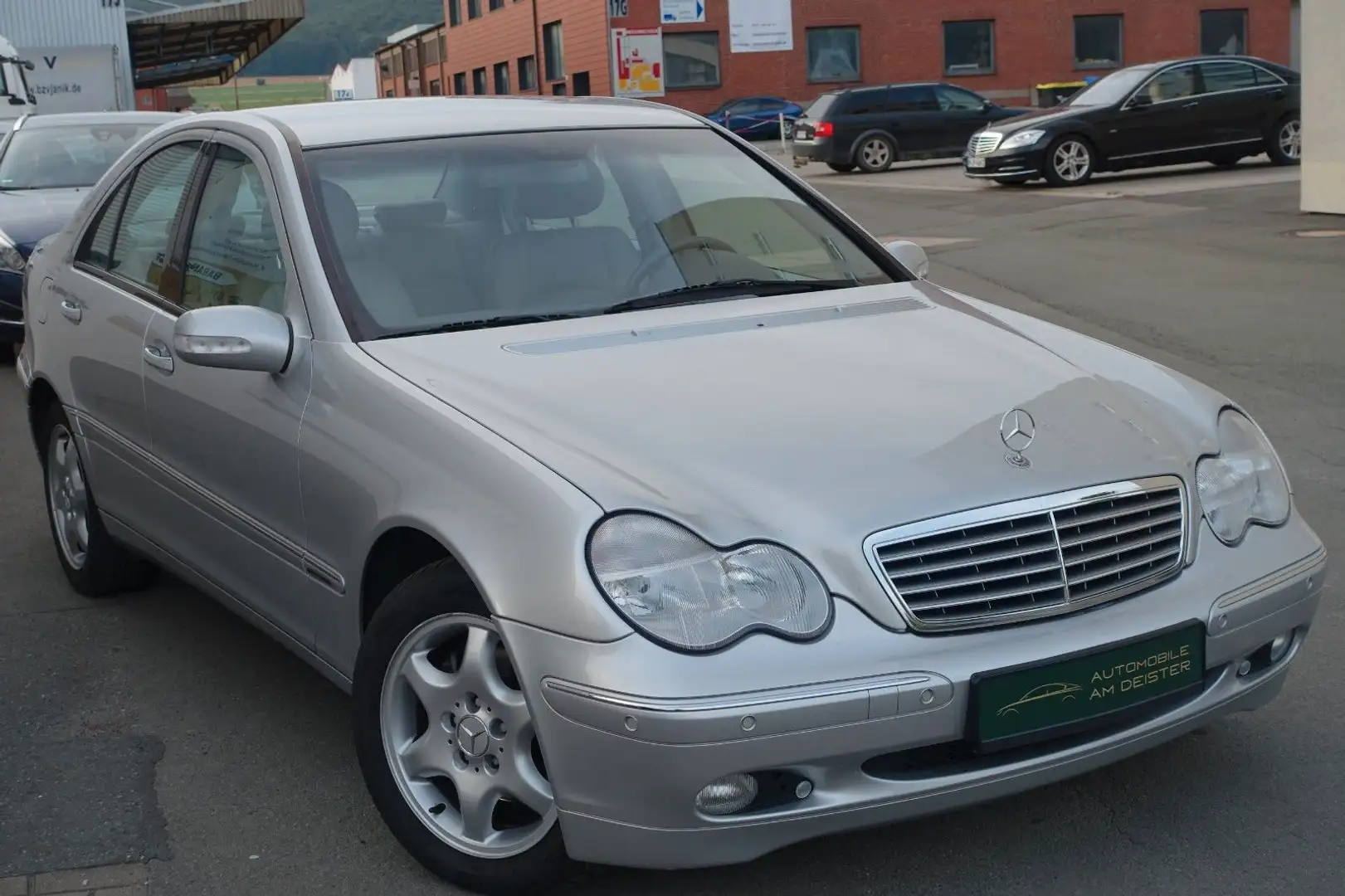 Mercedes-Benz C 200 Lim. C 200 Kompressor*NAVI*LEDER*SHZ*78.105KM*AU Argent - 1
