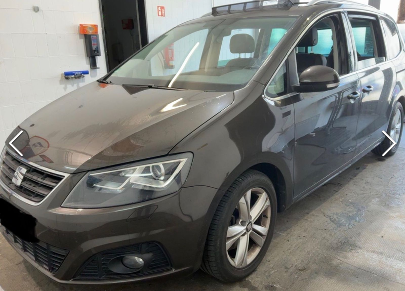 SEAT Alhambra 7 Sitze Xenon Alcantara AHK Pano 185PS