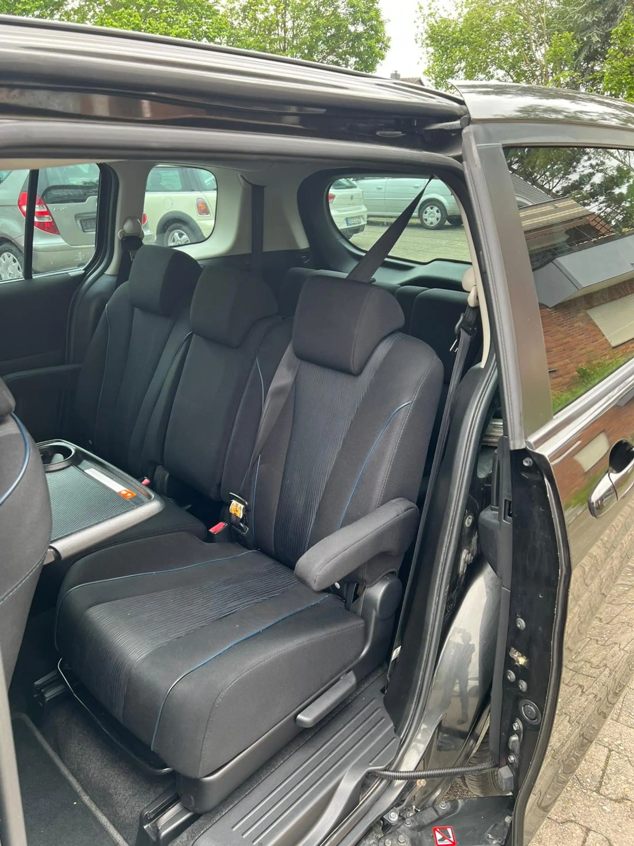 Mazda 5 1.8 Comfort HU Neu-Carplay 7 Sitzer — photo 12