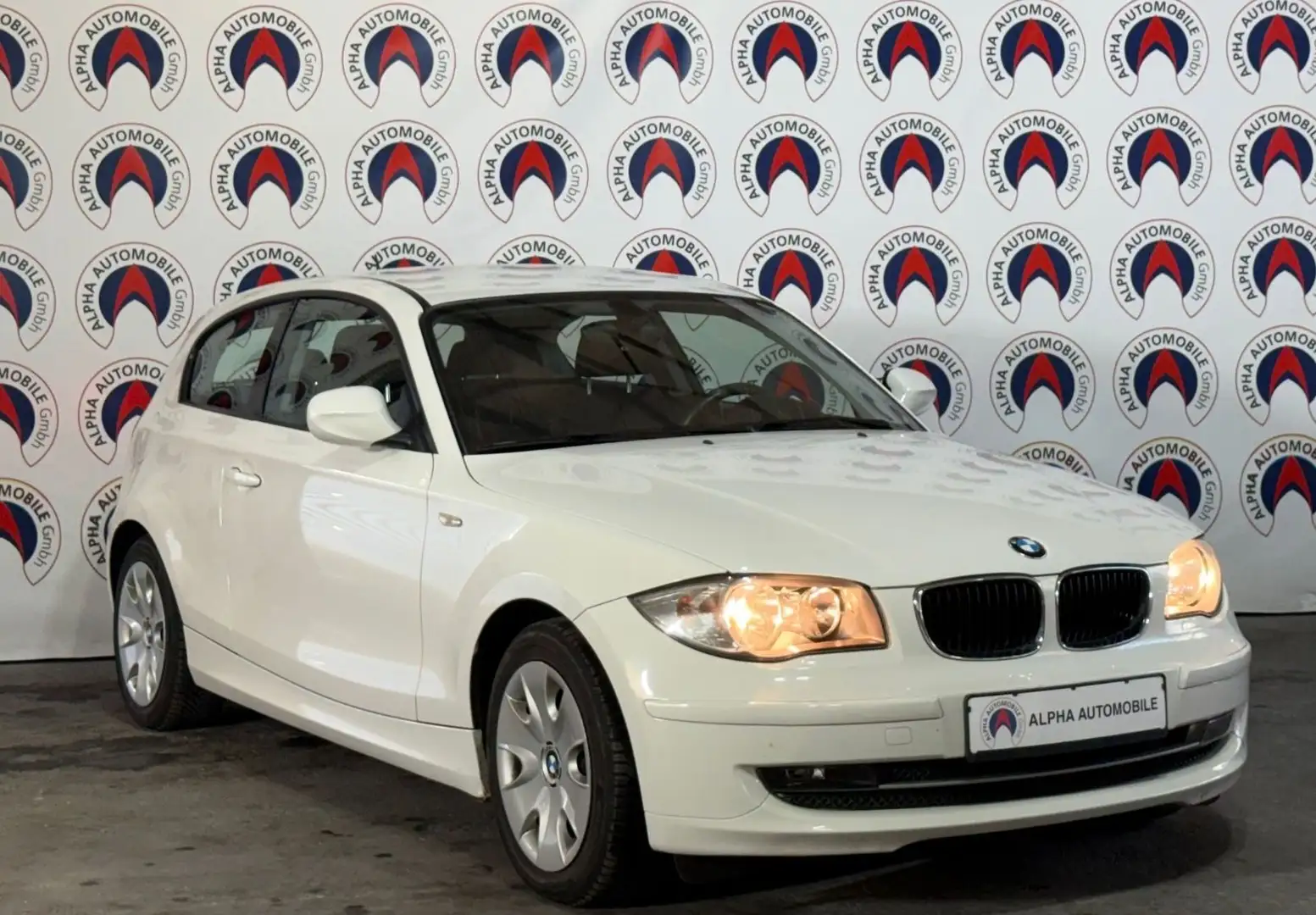 BMW 116 1 Limousine 116i/Klima Weiß - 2