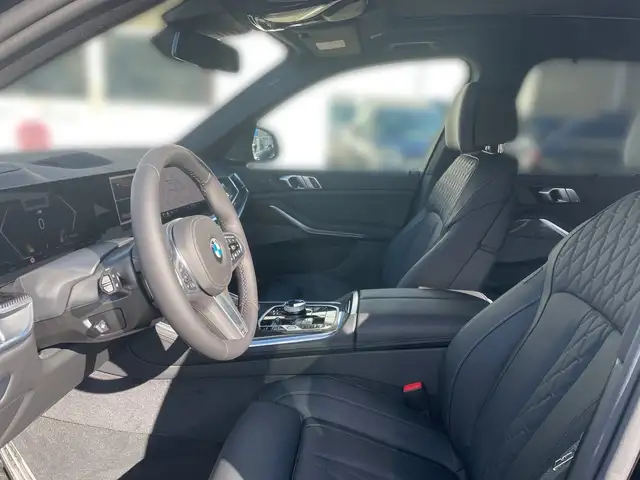 BMW X5 view 7