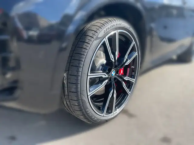BMW X5 view 6