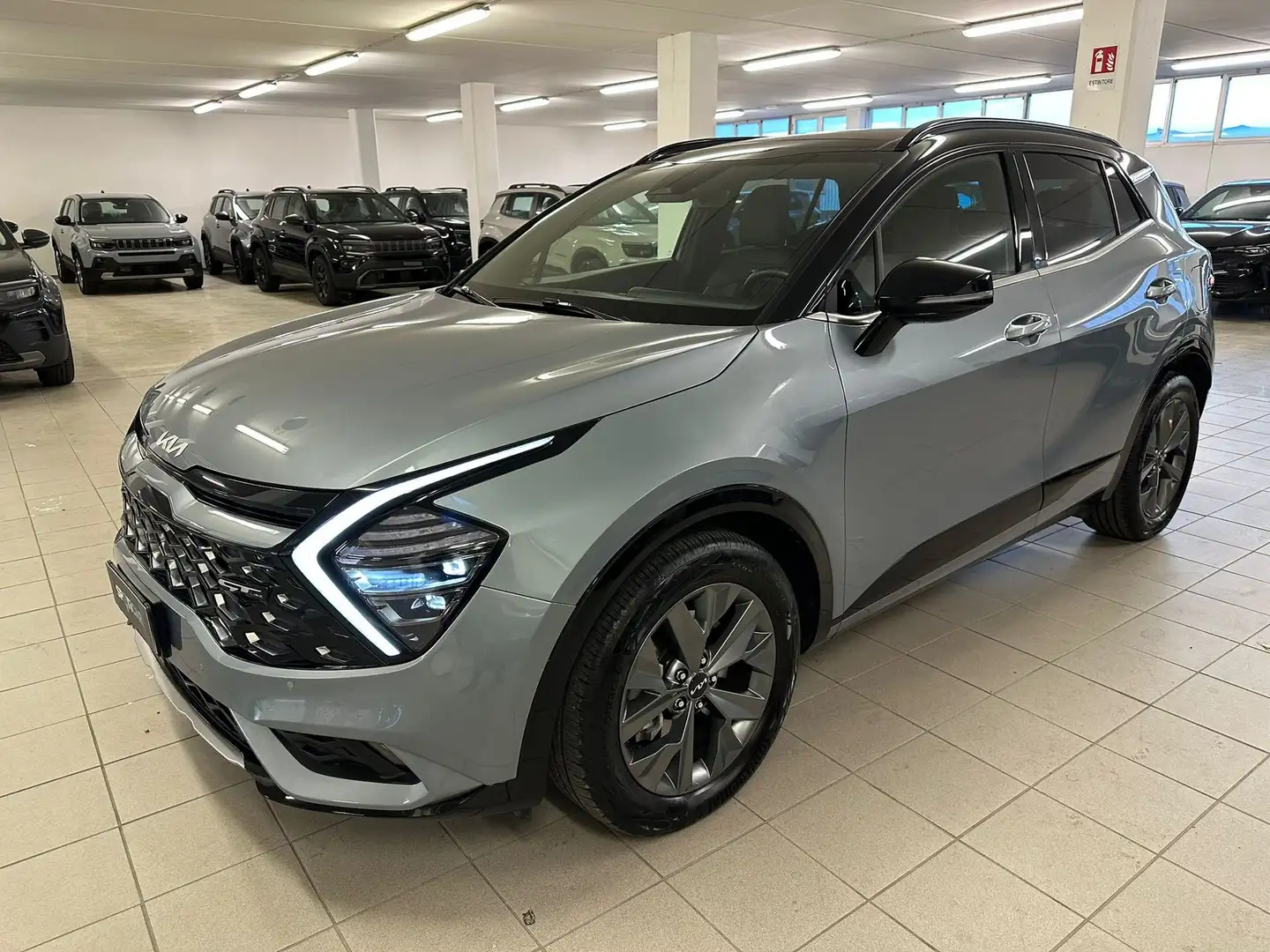 Kia Sportage Sportage 1.6 TGDi HEV AT GT-line Grigio - 2