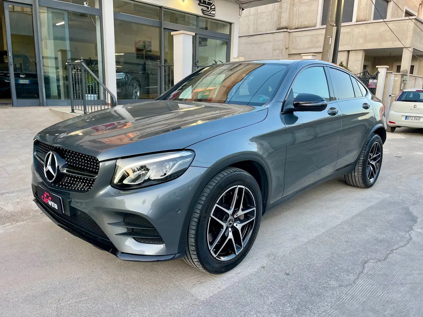 Mercedes-Benz GLC 220 d Night Edition 4matic auto Gris - 1