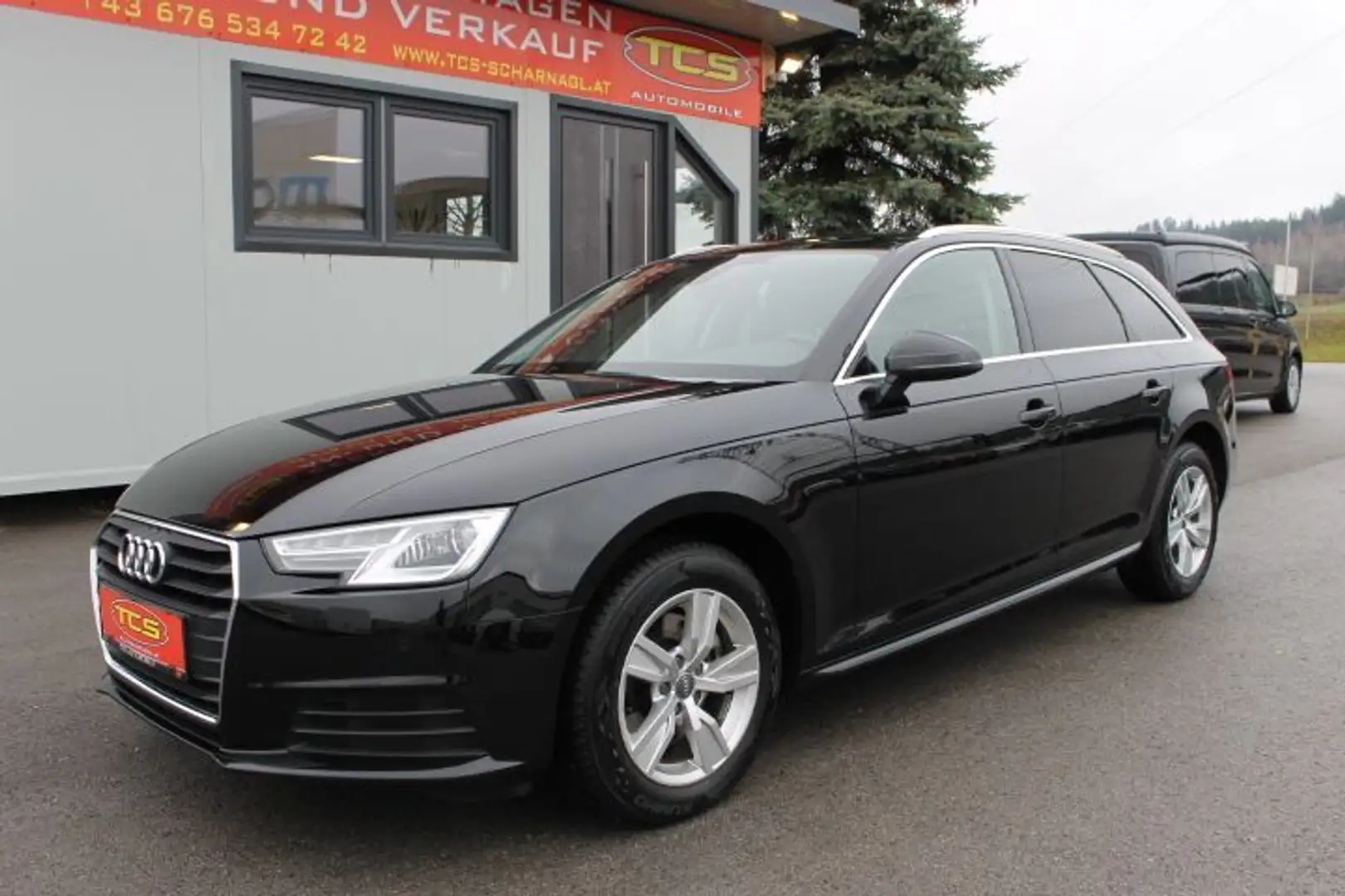 Audi A4 Avant 2,0 TDI S-tronic Zwart - 1