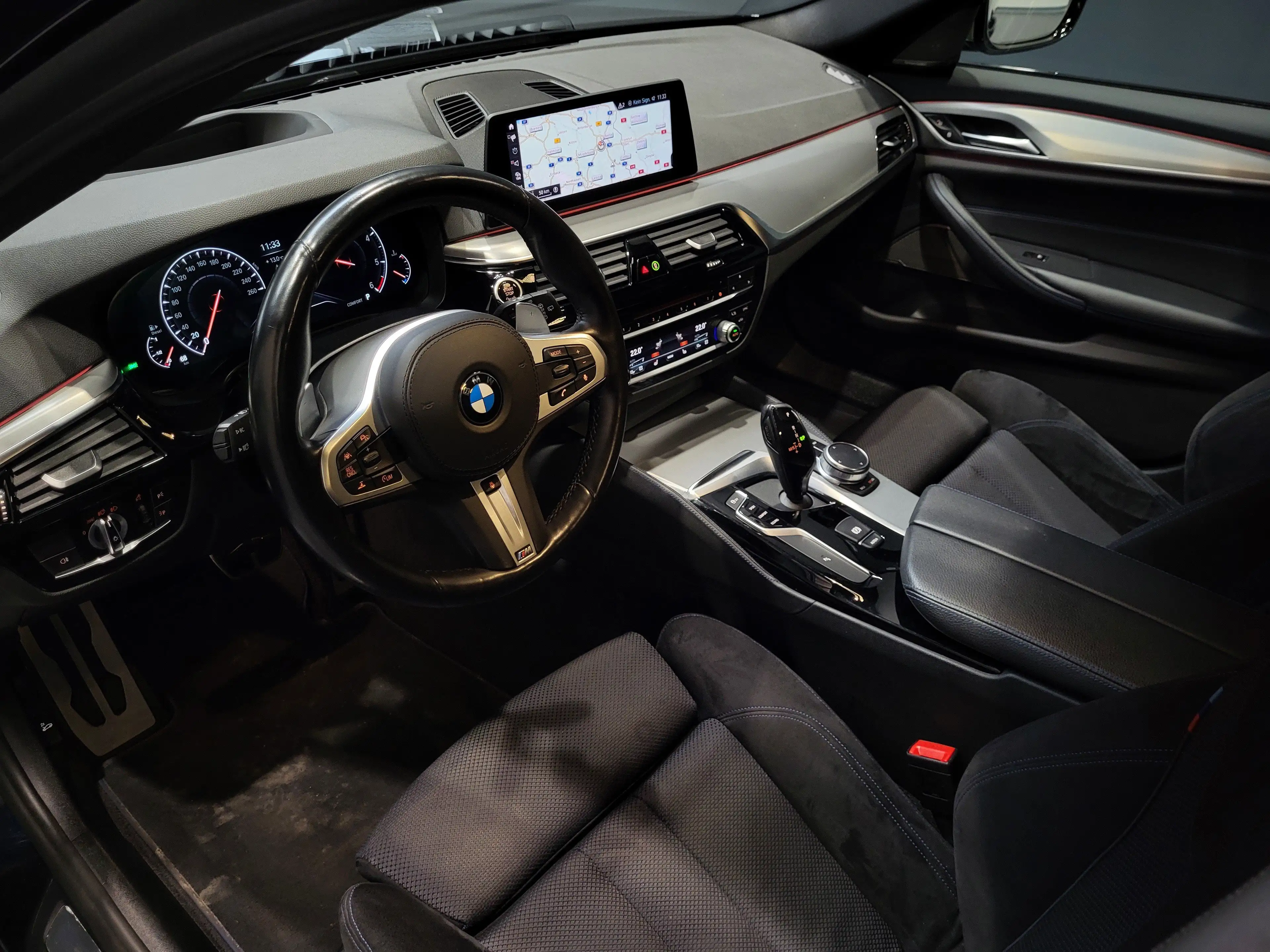 BMW M550 d xDrive M-Technik *TOP Ausstattung* — photo 6