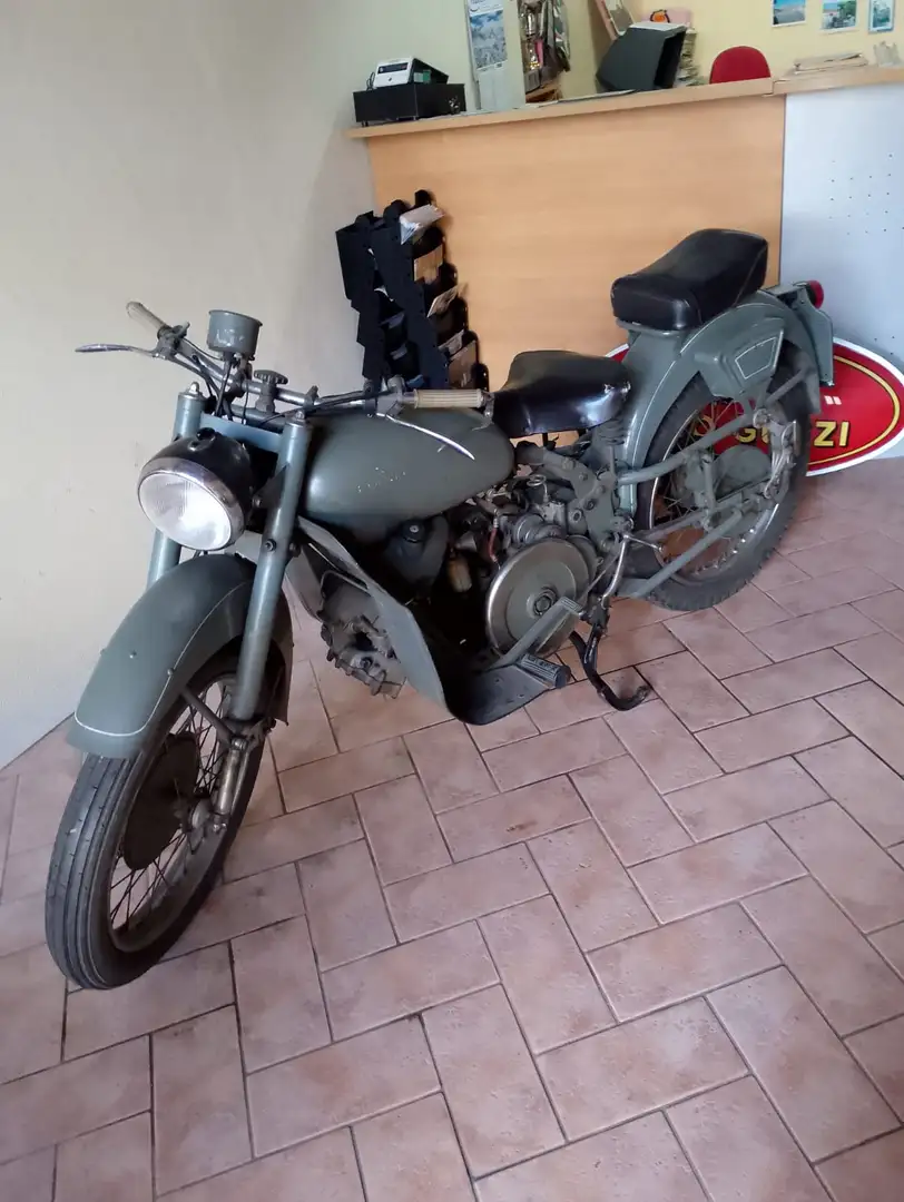 Moto Guzzi Falcone TURISMO Verde - 2