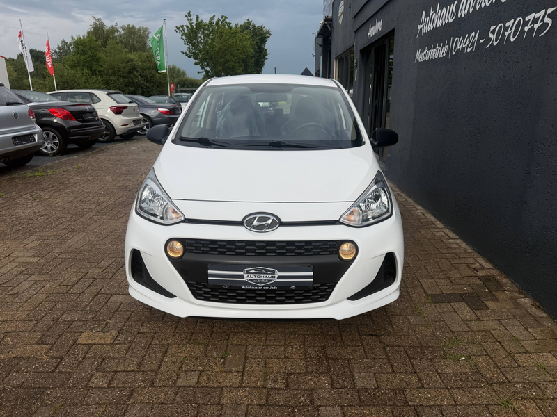 Hyundai i10 Classic*Klima*2.Hand*SH gepflegt*HU/AU NEU*Guter Zustand — photo 2