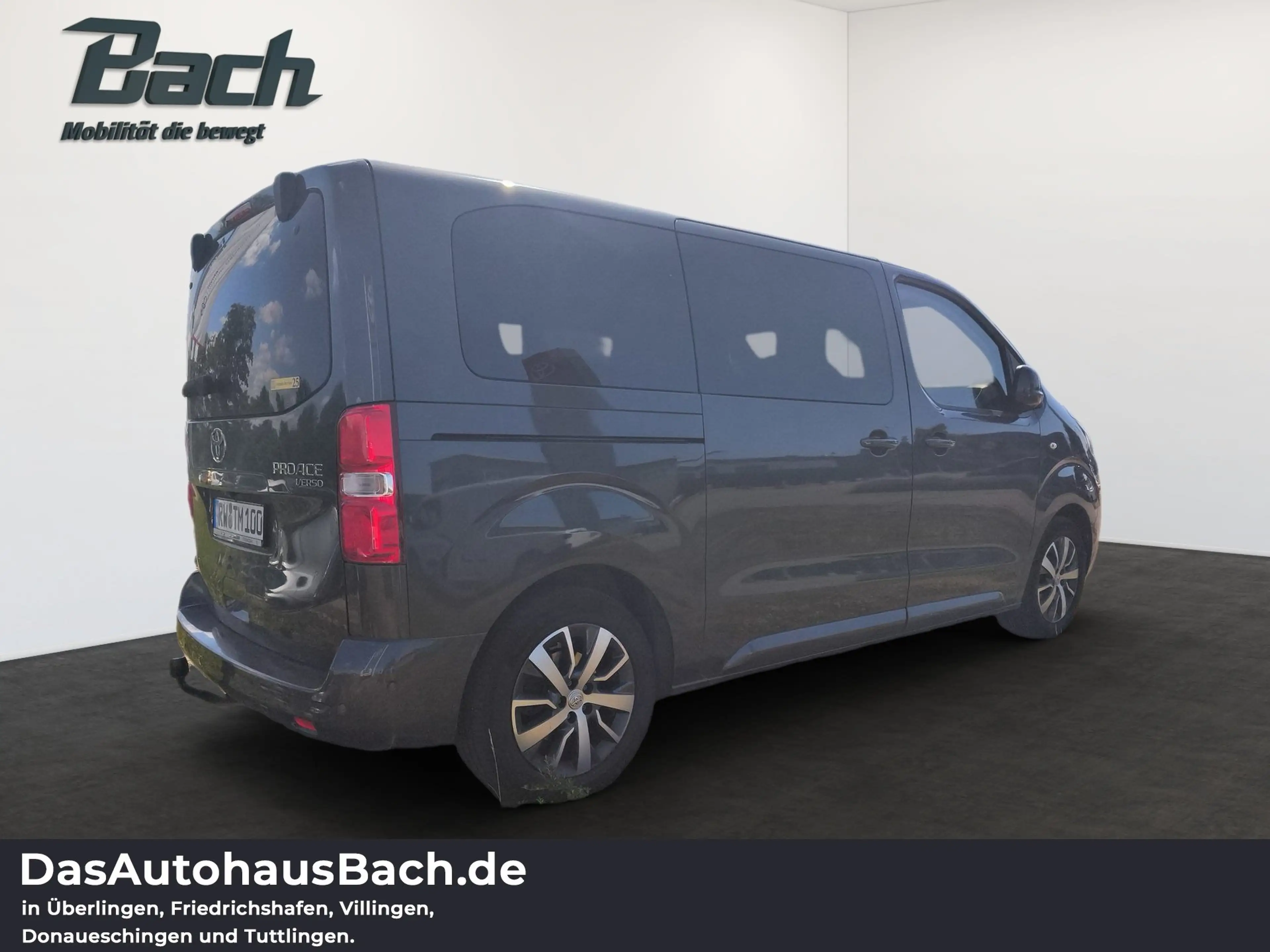 Toyota Proace Verso 2.0 D-4D Automatik Team D — photo 3