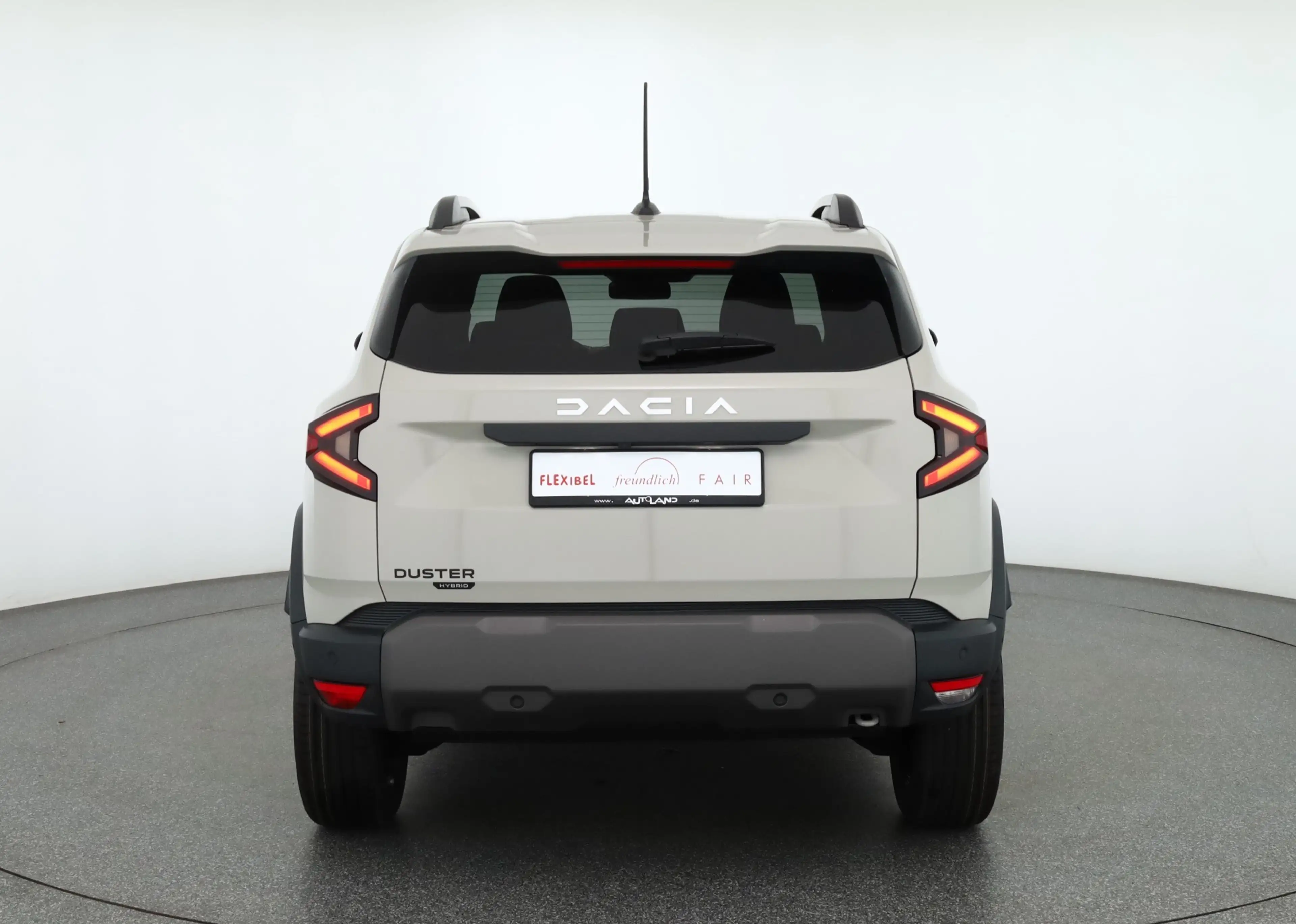 Dacia Duster Hybrid 155 Aut. LED ACC Navi — photo 4