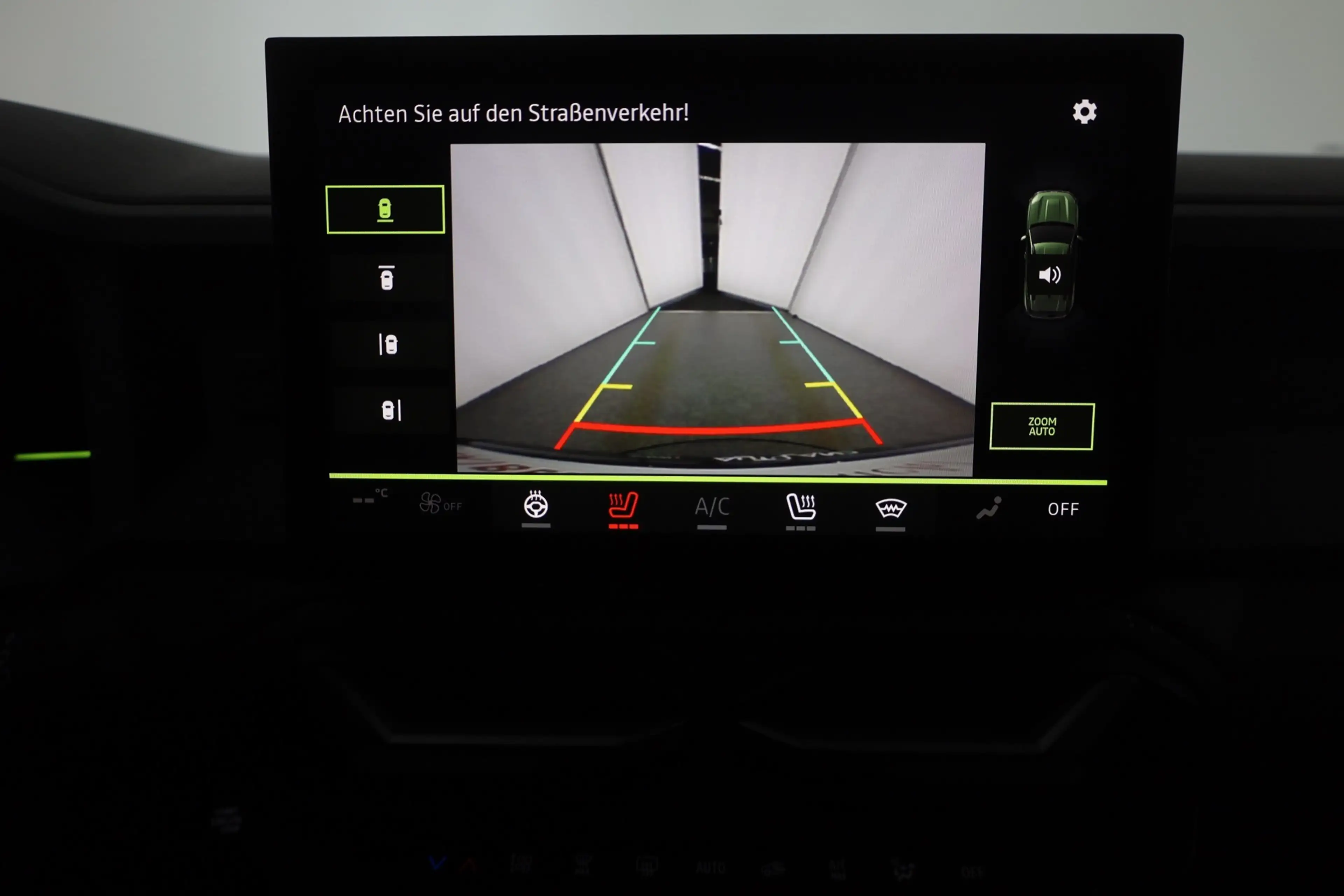 Dacia Duster Hybrid 155 Aut. LED ACC Navi — photo 14