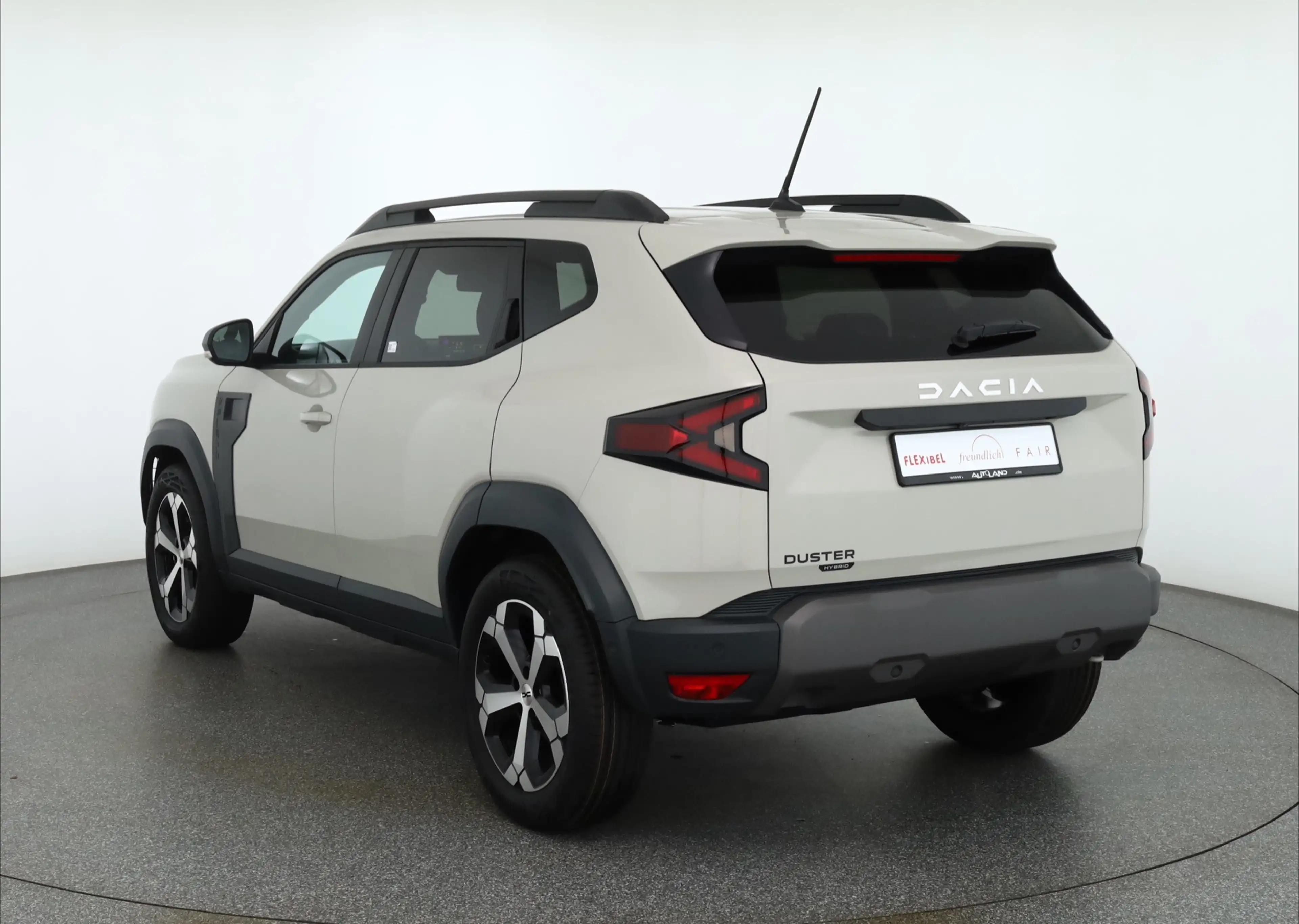 Dacia Duster Hybrid 155 Aut. LED ACC Navi — photo 3