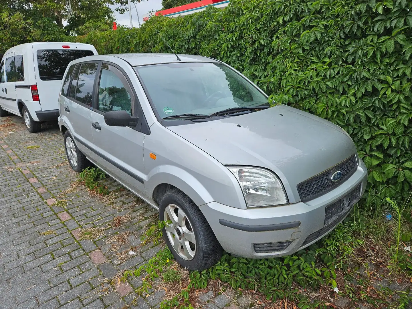 Ford Fusion Viva Silber - 1