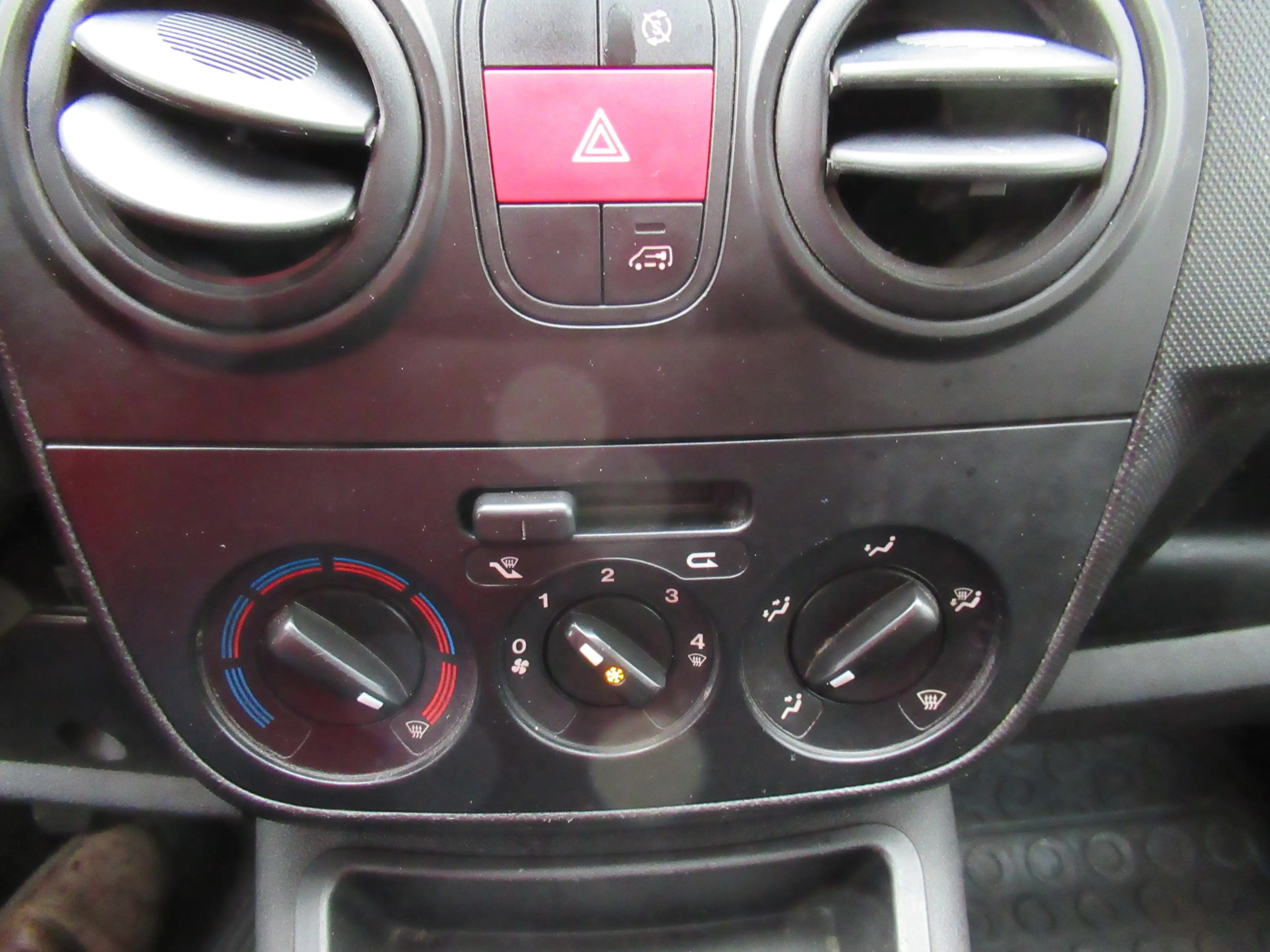 Fiat Fiorino CLIM 7800€+TVA/BTW — photo 9