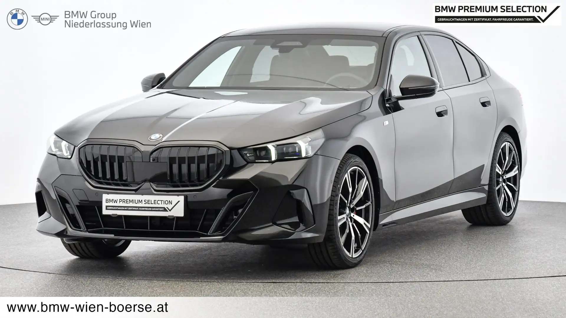 BMW 520 520d xDrive Schwarz - 1