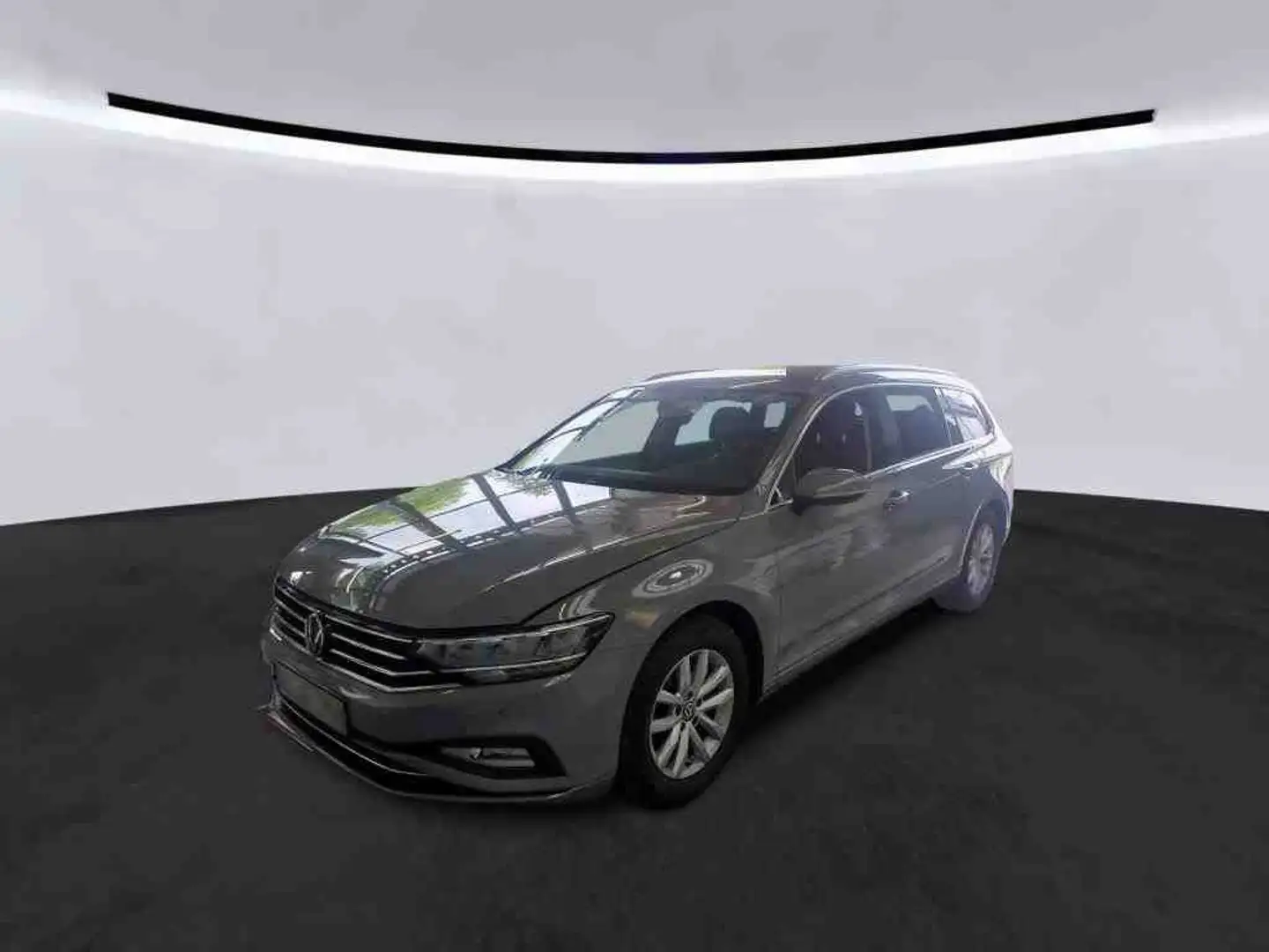 Volkswagen Passat Variant 2.0 TDI DSG BUSINESS *ACC *LED *RKAM *TRAVEL *ELE Grijs - 2
