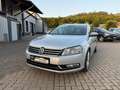 Volkswagen Passat Variant 2.0 TDI Highline BlueMotion TOP FAHRZEUG! Grau - thumbnail 2
