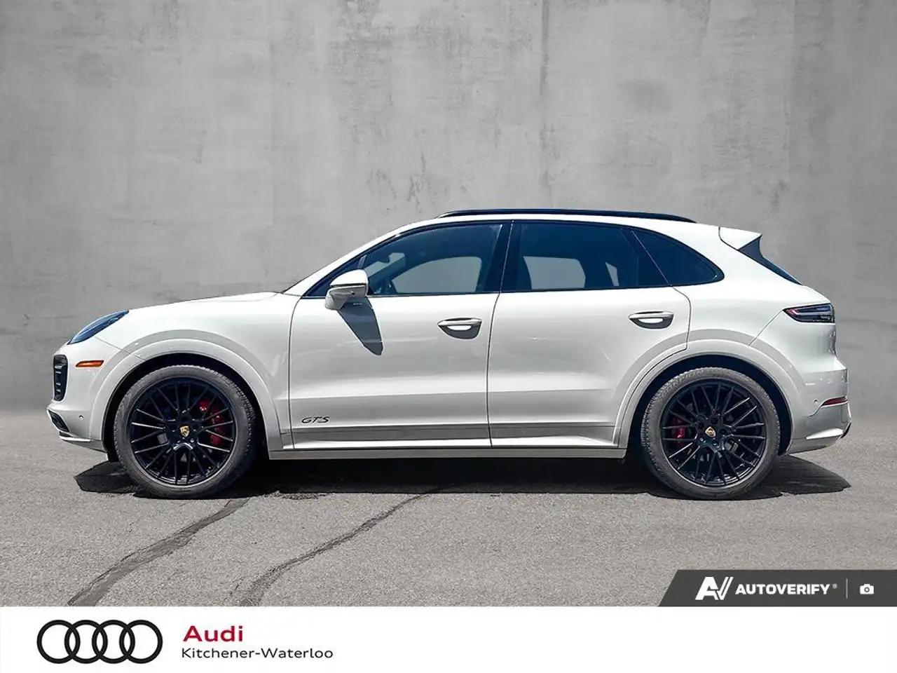 Porsche Cayenne снимка Porsche Cayenne