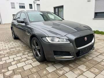 Prestige AWD*Panorama*Navi*Kamera*Xenon*8xAlu*Lede