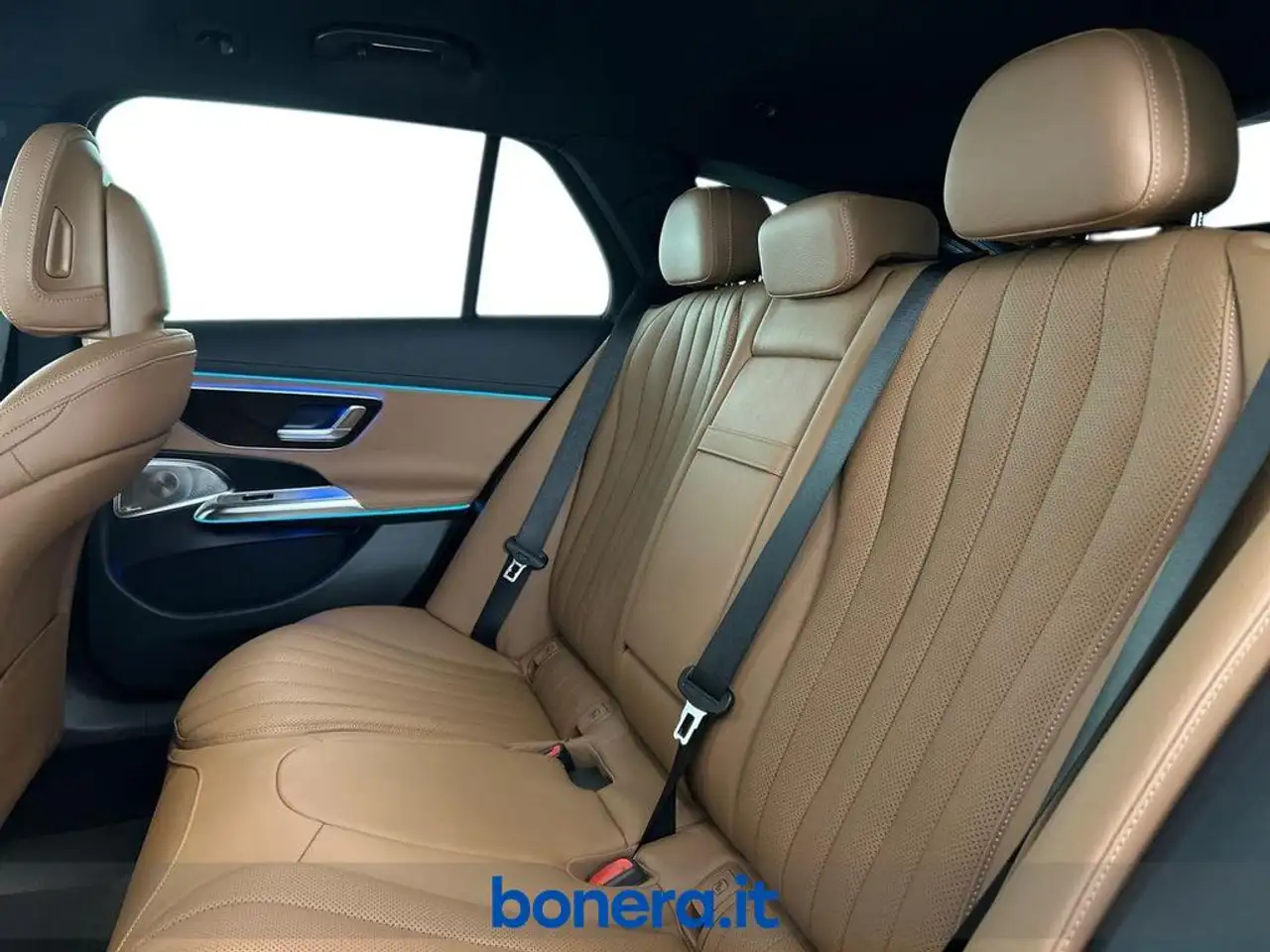 Mercedes-Benz E 220 SW All-Terrain d Premium 4matic auto 16