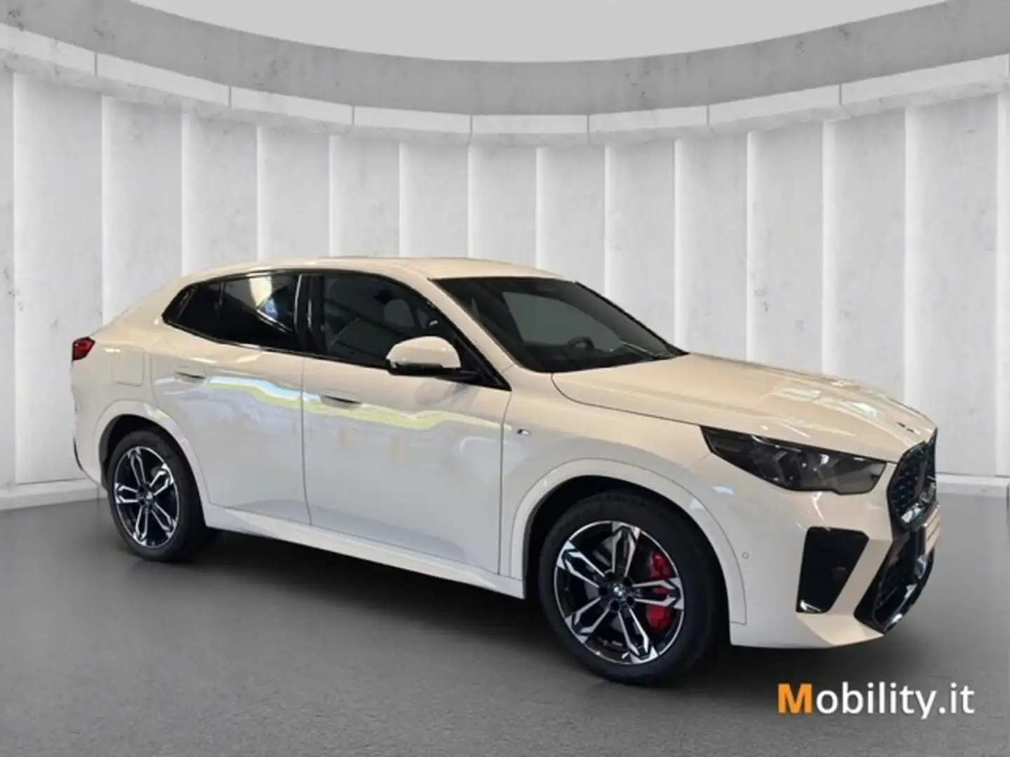 BMW X2 xdrive 20d 48V MSport Pro auto Bianco - 2