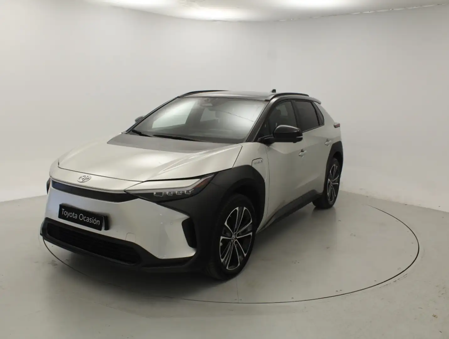 Toyota bZ4X 220E 4X4 Style Plus - 2