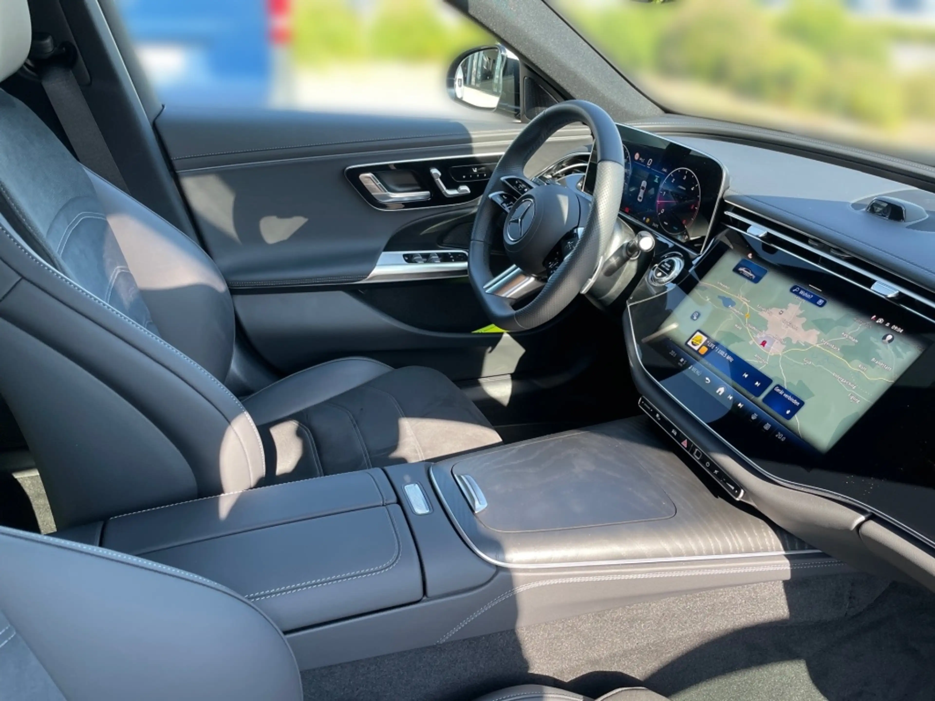 Mercedes-Benz E 450 d 4MATIC Limousine AMG*Ambi*MBUX*CarPlay — photo 9