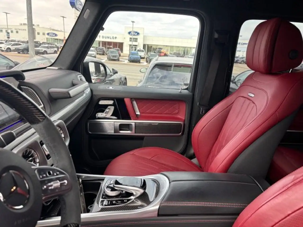 Mercedes-Benz G-Class снимка Mercedes-Benz G-Class