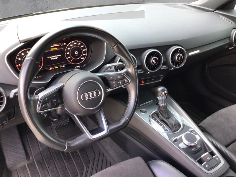 Audi TT Roadster 1.8 TFSI S tronic S-SITZ/NAV/SHZ — photo 8