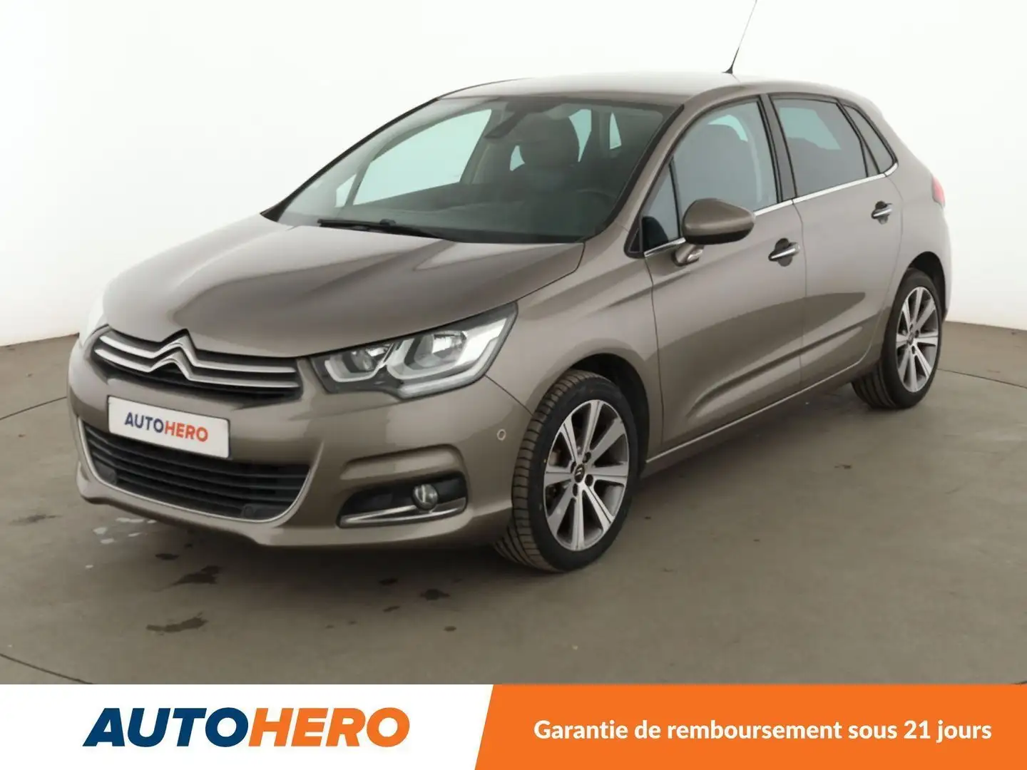 Citroen C4 1.6 Blue-HDi Shine BV6 Beige - 1