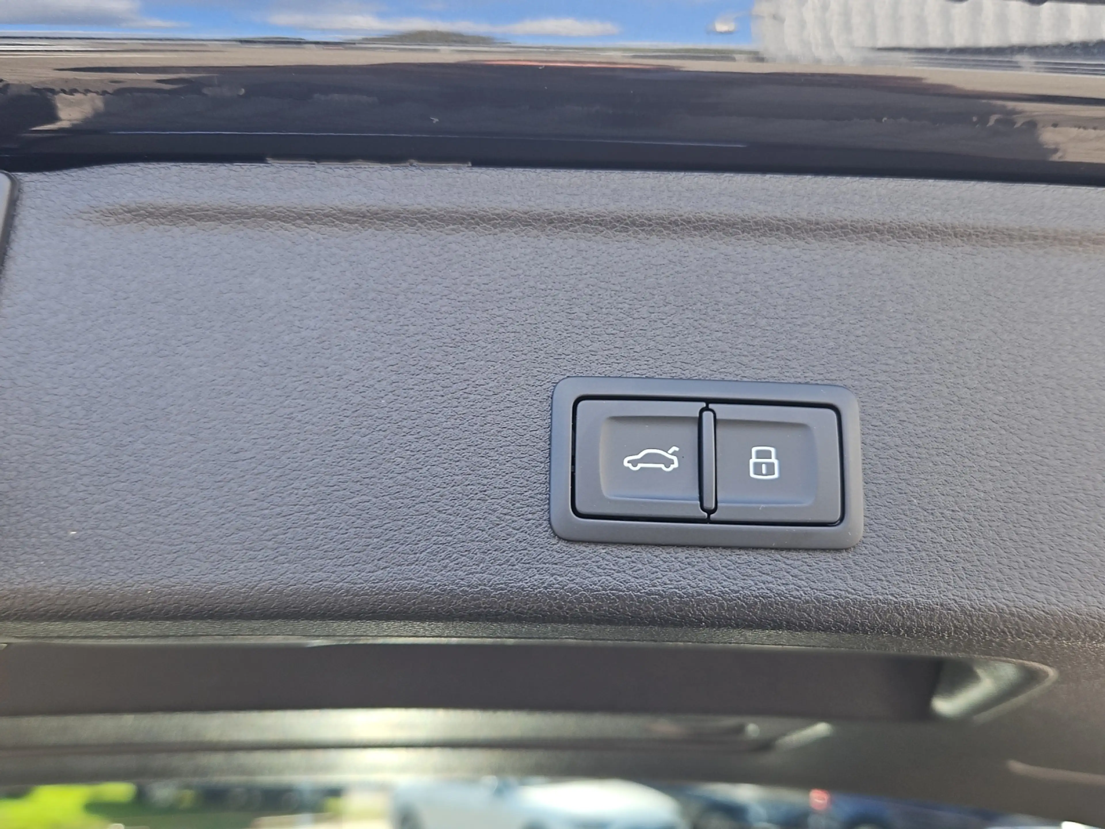 Audi A4 allroad 40 TDI S tronic quattro NaviPlus LED ASI 18-Zol... — photo 14