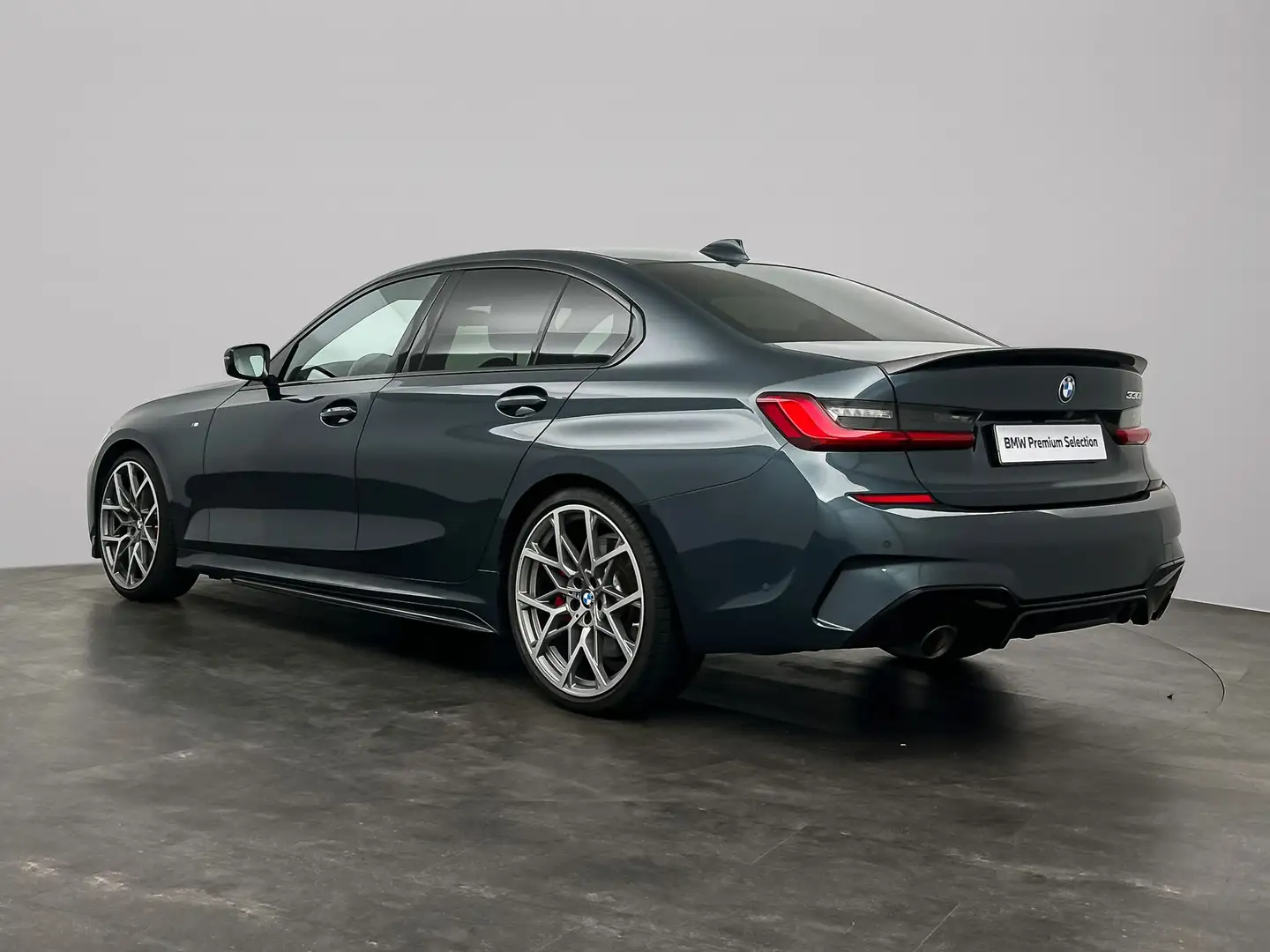 BMW 330 3-serie sedan 330i High Executive | Audio Media Pa Grün - 2