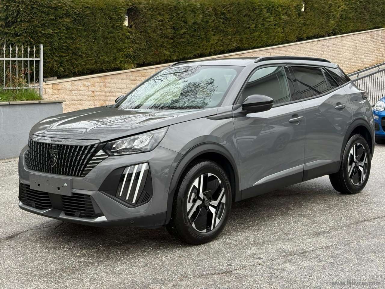 Peugeot 2008 PureTech 100 S&S Allure