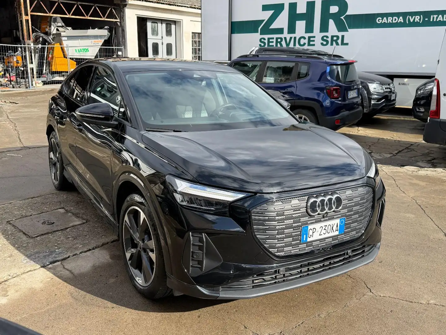 Audi Q4 e-tron Q4 SPB 35 e-tron Business Schwarz - 2