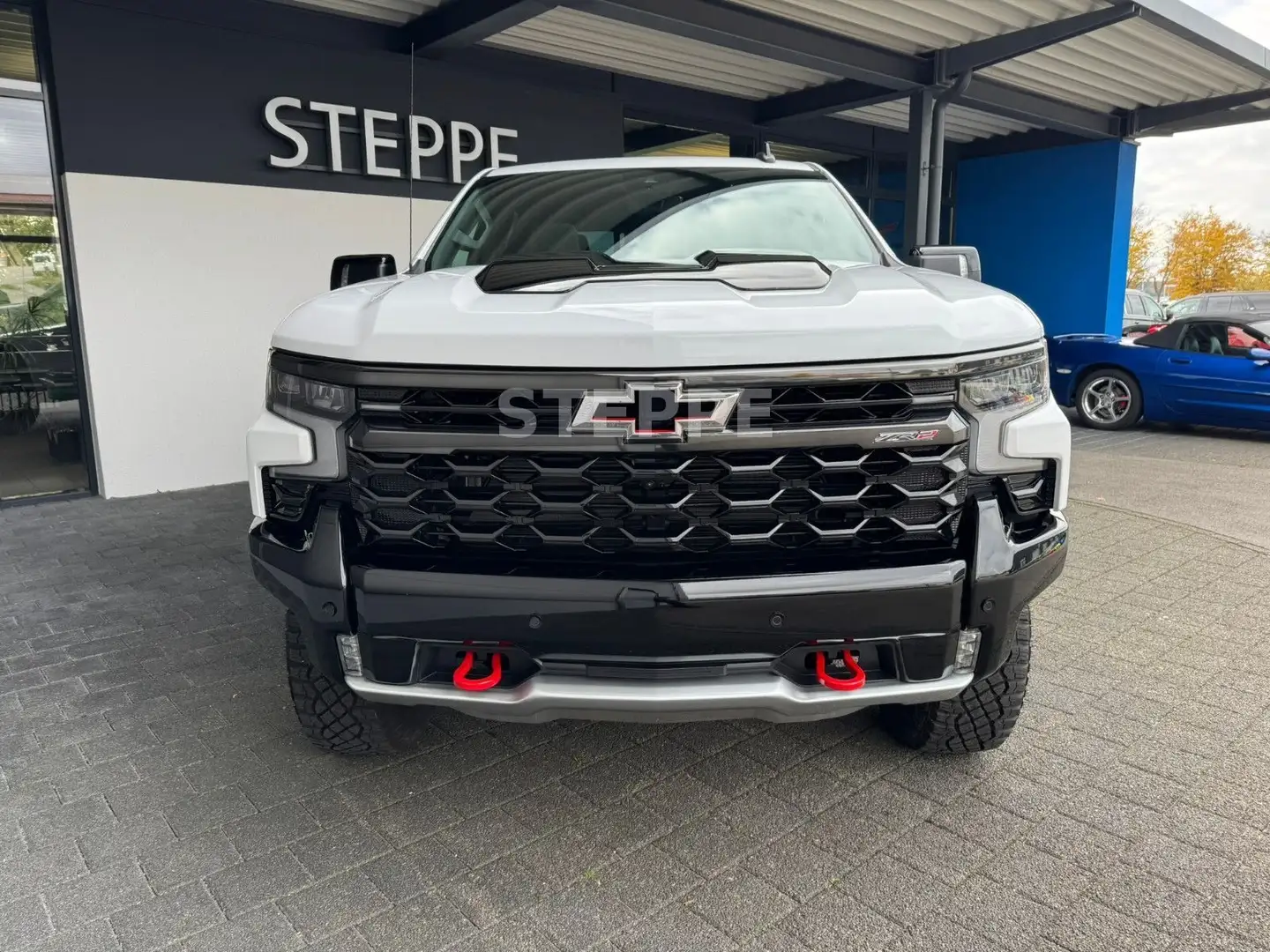 Chevrolet Silverado 2025 Silverado ZR2 6,2V8 Crewcab Tech-Pack. AHK Weiß - 2