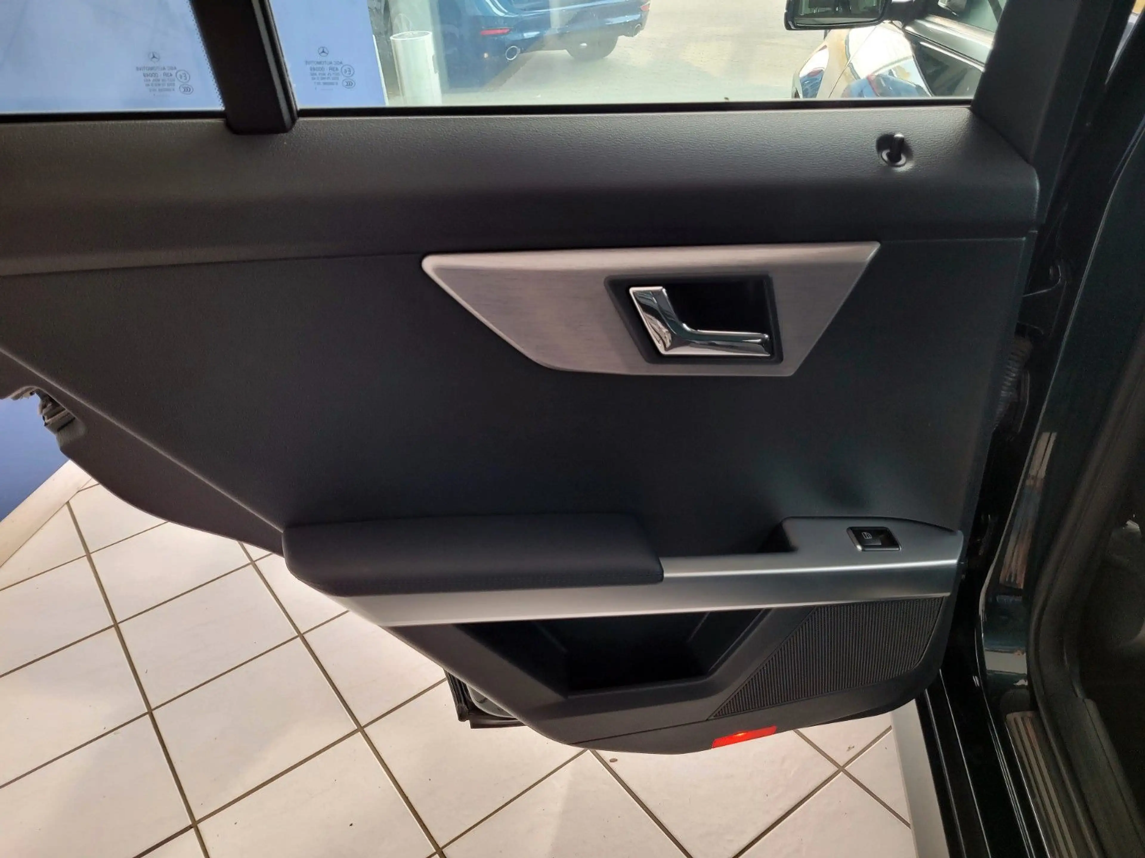 Mercedes-Benz GLK 350 CDI 4Matic Aut/ Pano/Leder/AHK/Kamera — photo 25