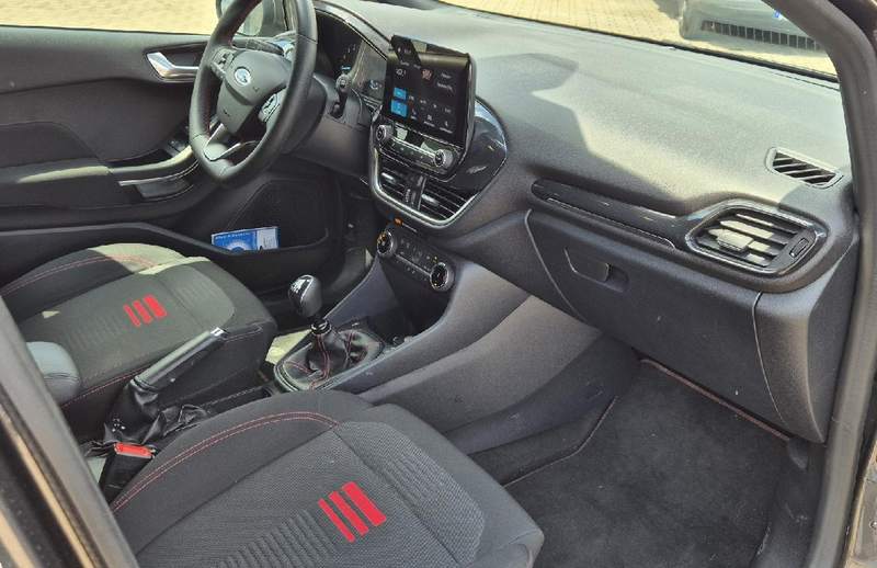 Ford Fiesta ST-Line — photo 6