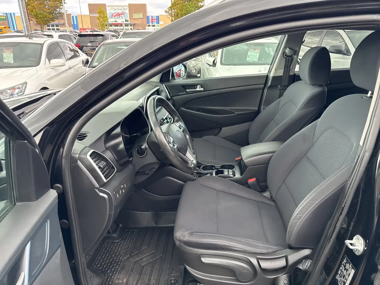 Hyundai TUCSON снимка Hyundai TUCSON