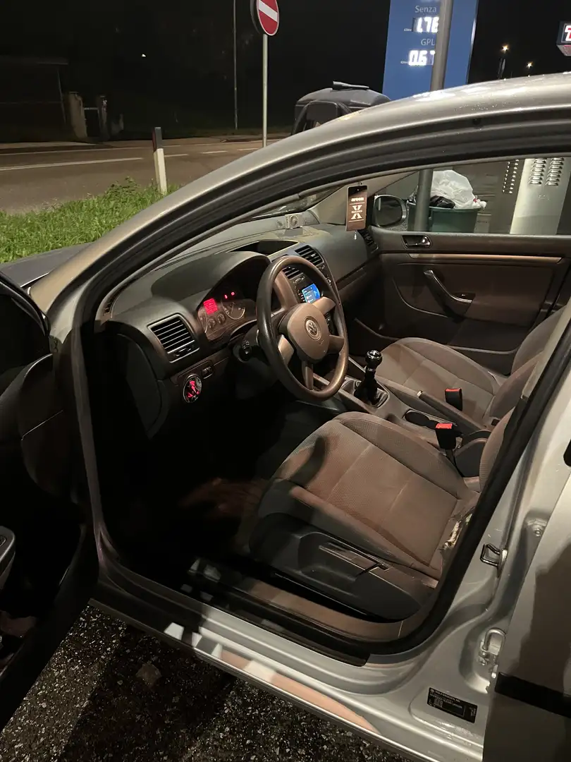 Volkswagen Golf 5p 1.6 fsi Sportline - 1