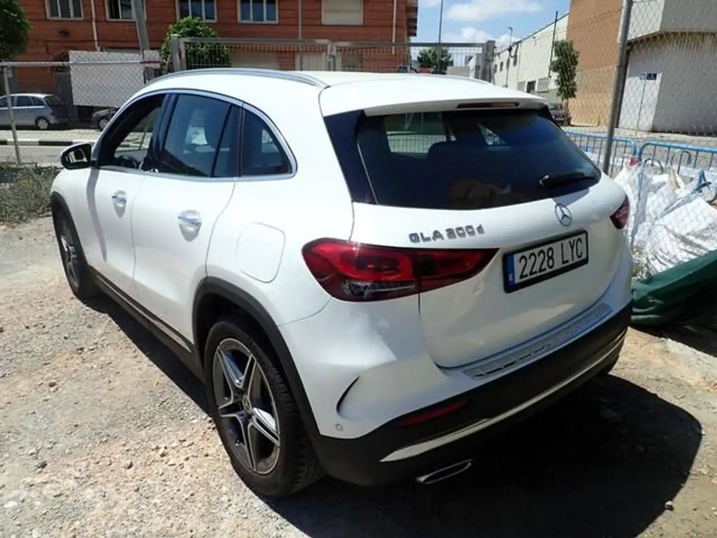 Mercedes-Benz GLA 200 200d 8G-DCT Blanco - 2