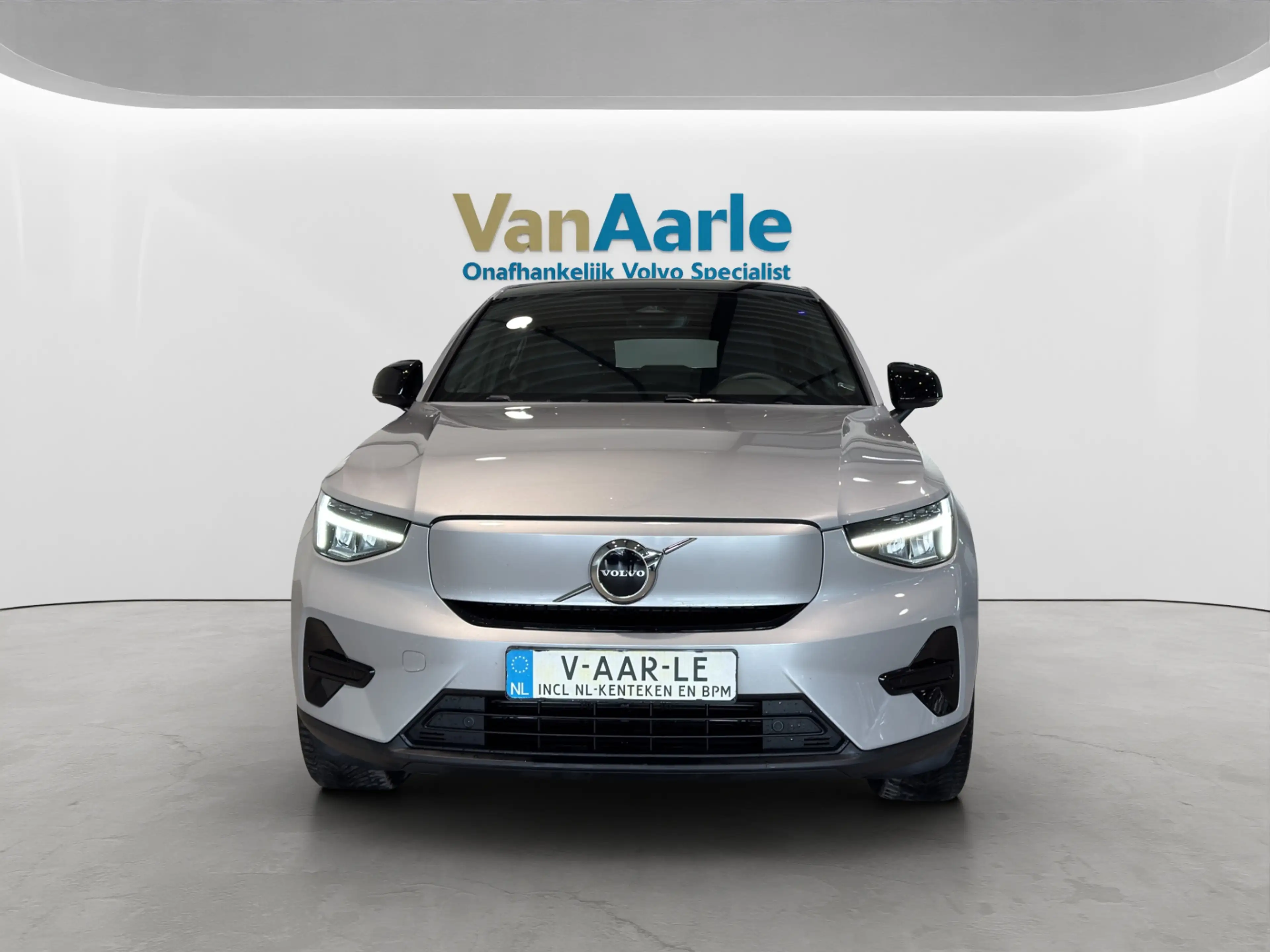 Volvo C40 Aut. Single Motor Extened Range Panoramadak Parkee — photo 5