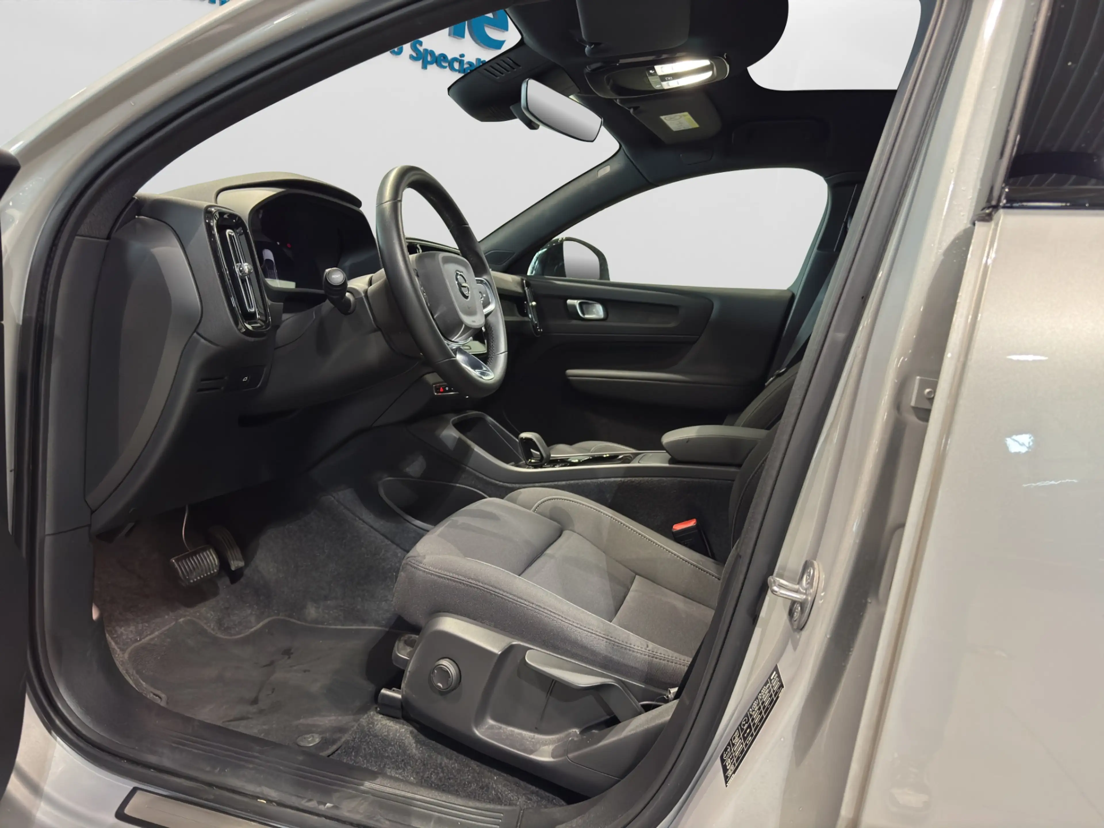 Volvo C40 Aut. Single Motor Extened Range Panoramadak Parkee — photo 7