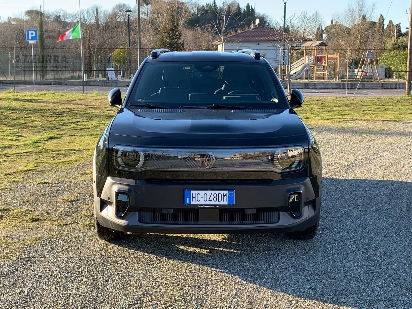 Renault R 4 52kWh techno 150 cv comfort range Schwarz - 2