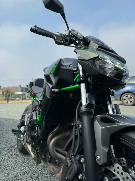 Kawasaki Z650 - foto 3